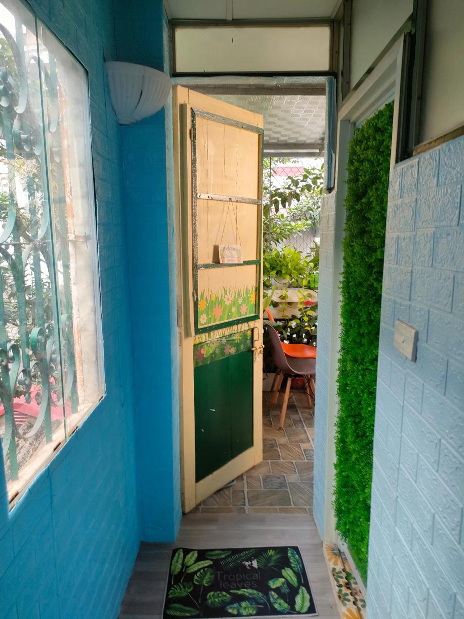 Orchid Homestay Hanoi Buitenkant foto